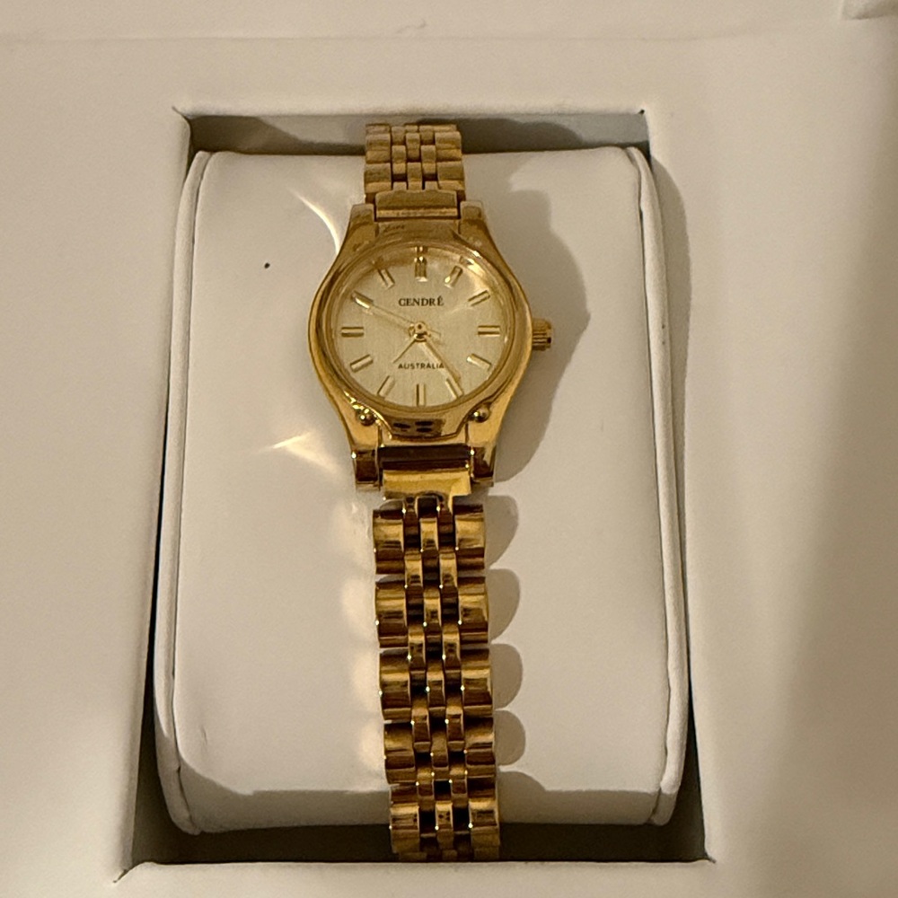 Cendre – Isobel Watch - Picture 5 of 7